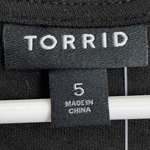 Torrid Cotton Wrap Top NWT - Picture 5 of 16